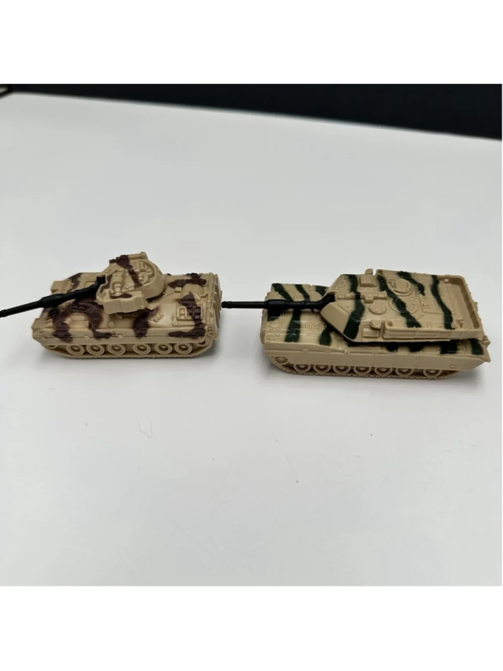 Chap Mei Plastic Tank 3” Lot Of 2 2010 Toy Vehicle Soldier Force